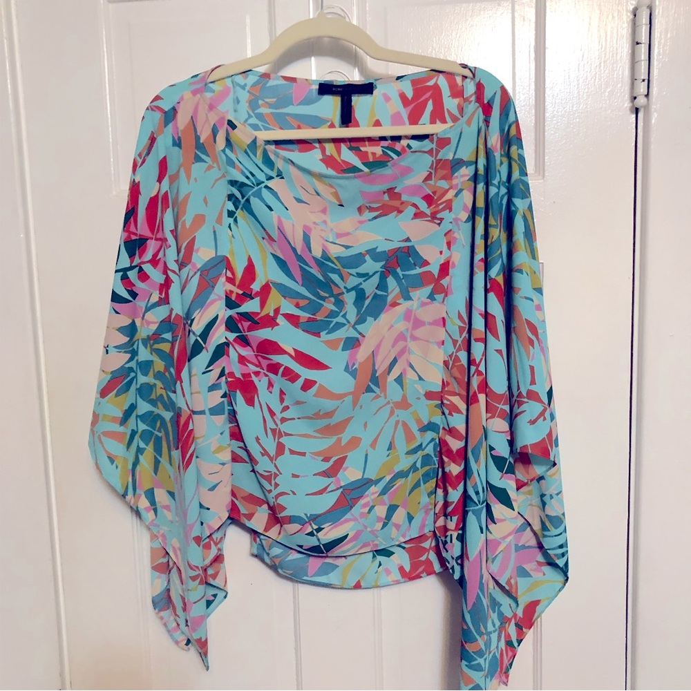 BCBG Top